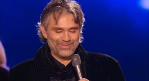 Rímom zaznel silný odkaz Andrea Bocelliho, ktorého matke lekári podsúvali potrat ako „riešenie“